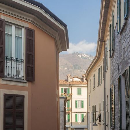 Wine Not Apartment In Como City Centre Esterno foto